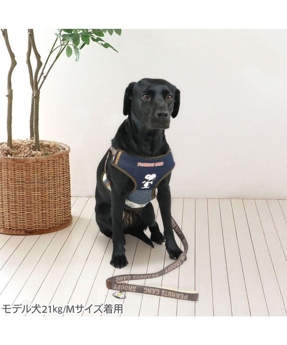 PET PARADISE スヌーピー ハーネス＆リード 《ワッペン柄》 Ｍ 大型犬 