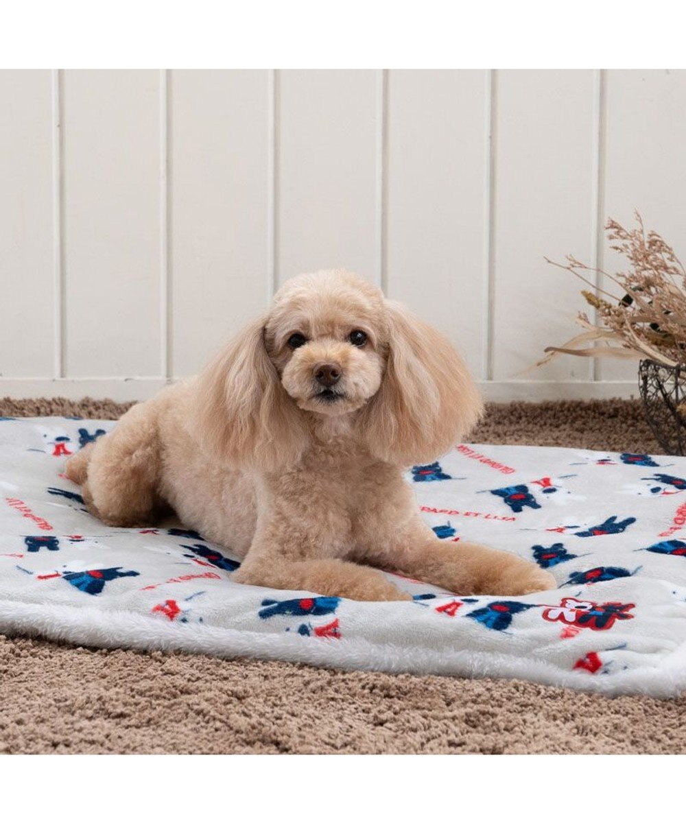 PET PARADISE リサとガスパール 遠赤外線 ボアマット 角型《頬杖柄》 