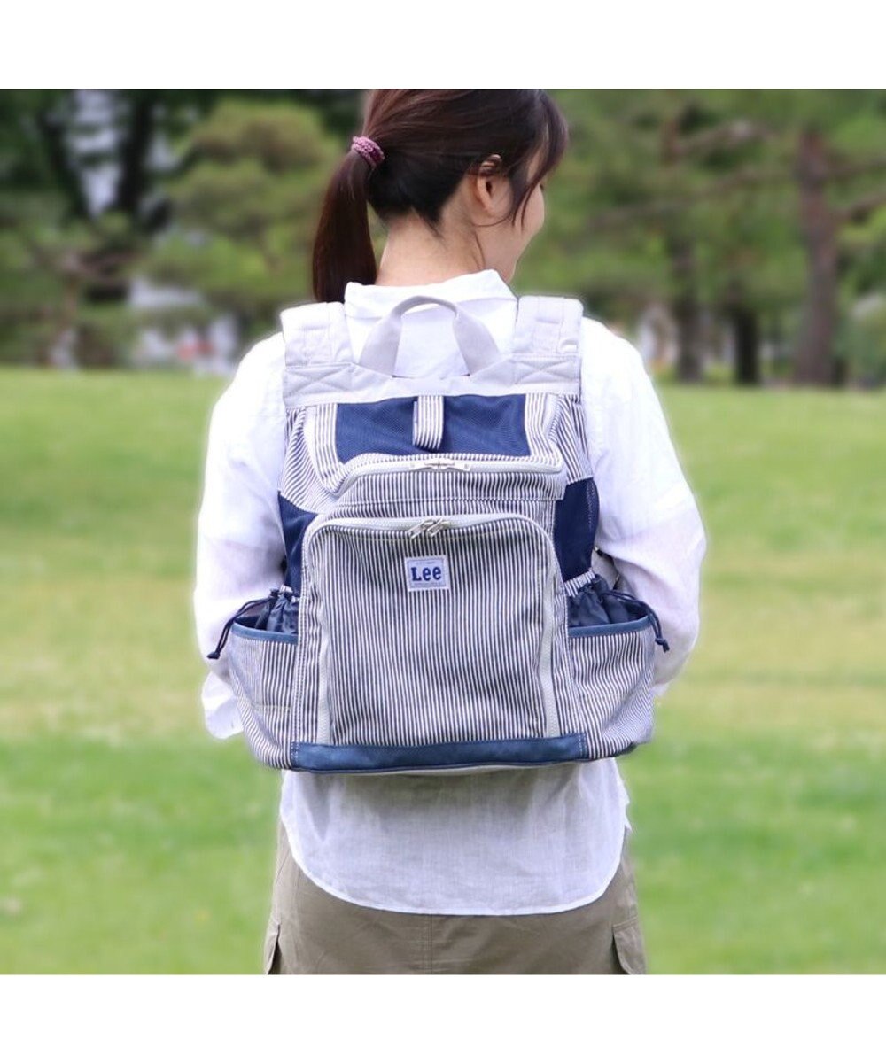 PET PARADISE Ｌｅｅ ハグ＆リュック  キャリーバッグ 《ヒッコリー柄》 M 小型犬 