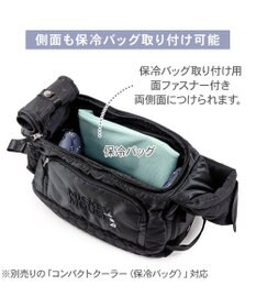 PET PARADISE ディズニー ミッキーマウス 白黒 スリングバッグ Ｍ