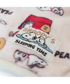 PET PARADISE スヌーピー 着る毛布  《うたたね柄》 中型犬 大型犬