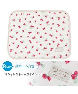 PET PARADISE 犬 クール マット 冷感 柔らか クールマット (48×40cm) 苺 くまちゃん ネイティブ 接触冷感 ひんやり ペット 苺柄