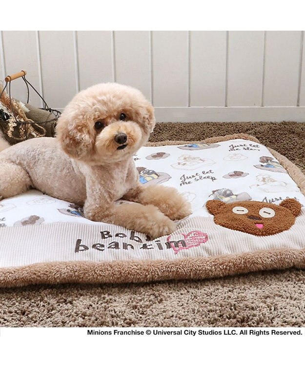 PET PARADISE  ミニオン ボブ ティム 遠赤外線 ボアマット (80×60cm) ブラウン